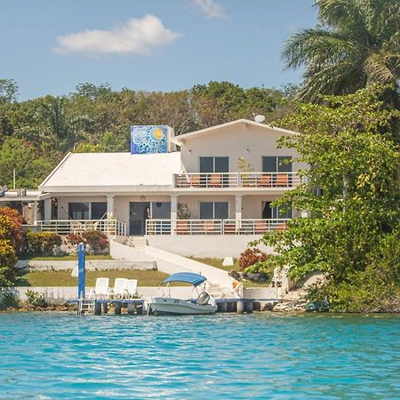 Casa Sol Y Luna Bacalar Acomodação com café da manhã Exterior foto