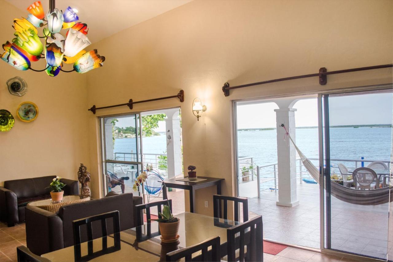 Casa Sol Y Luna Bacalar Acomodação com café da manhã Exterior foto